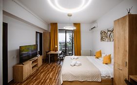 Zen Studio 1 With Balcony